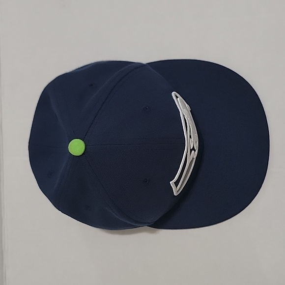 New Era 59Fifty NFL Seattle Seahawks Fitted Hat Size 7. - Picture 6 of 6